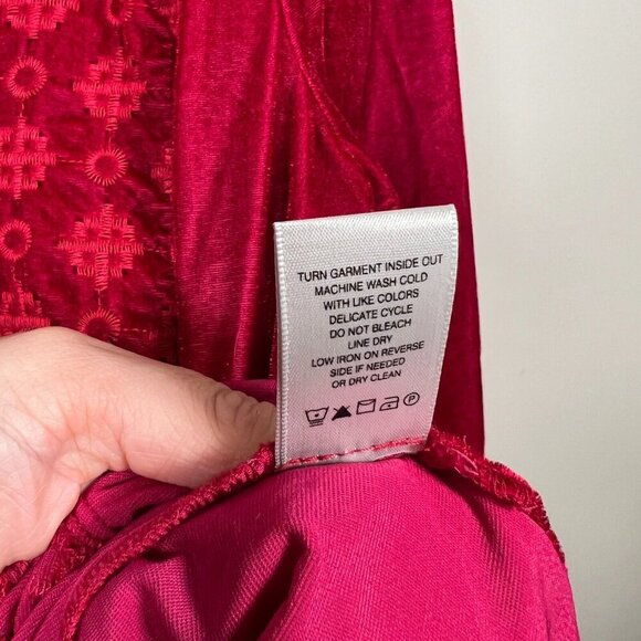 John Mark Velvet Tunic Top Size Small Red Embroidered Roll Tab Sleeve Peasant - Picture 10 of 10